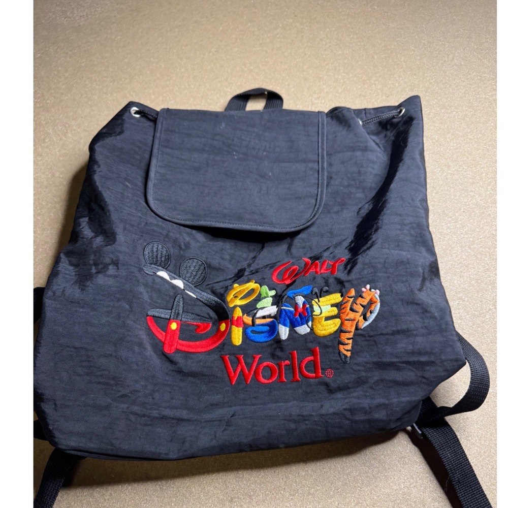 Walt Disney World Black Embroidered Drawstring Backpack Mickey Tigger Vintage